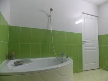 Фото номера Апартаменты с 2 спальнями Загородные дома Casa Cu Flori г. Mihai Viteazu 9