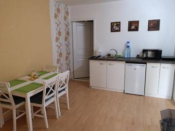 Фото номера Апартаменты с 2 спальнями Загородные дома Casa Cu Flori г. Mihai Viteazu 8
